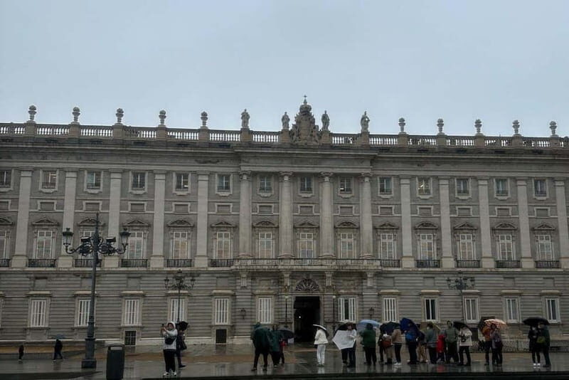 Crimes: the darkest side of Madrid - The Tour Experience: Deep Dive into Madrid’s Dark Secrets