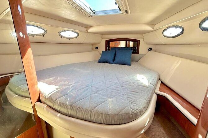 Cruise in Elegance: Luxury Yacht Rental in Cancun - What’s Included and What’s Not