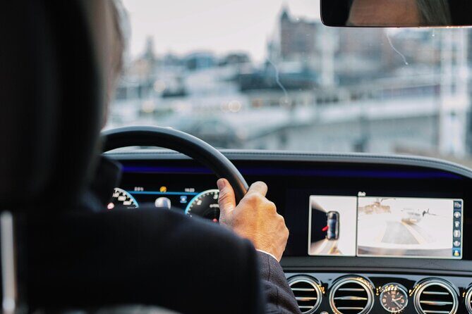 Cruise port VIP Transfer : Cruise port to Arlanda Airport 1-3 passenger - Why Choose This Transfer in Stockholm?