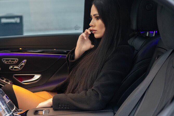 Cruise port VIP Transfer : Cruise port to Arlanda Airport 1-3 passenger - The Sum Up