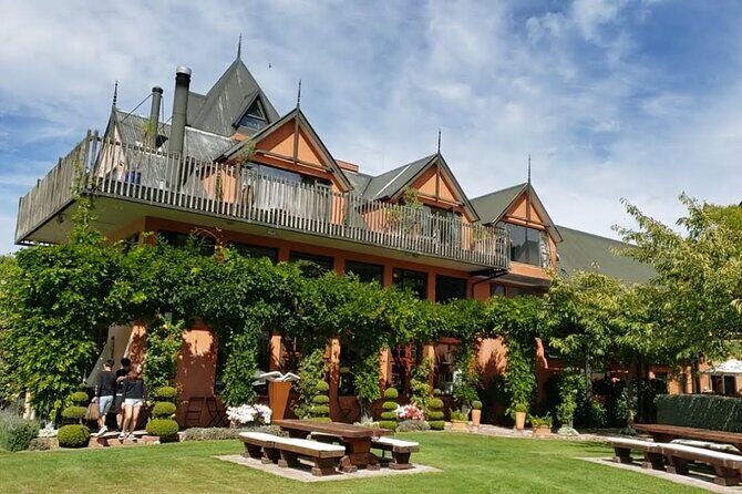 CRUISE SHIP DAY LYTTELTON Hop On Hop Off Wine Tours to Waipara - First Stops: Boutique and Coffee Culture