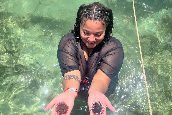 Cruisin Tikis Shell Island Big Kahuna Beach and Snorkel Cruise - FAQ