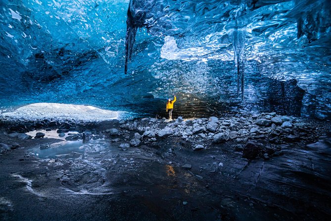 Crystal Ice Cave Tour From Jokulsarlon Glacier Lagoon - What to Wear and Bring