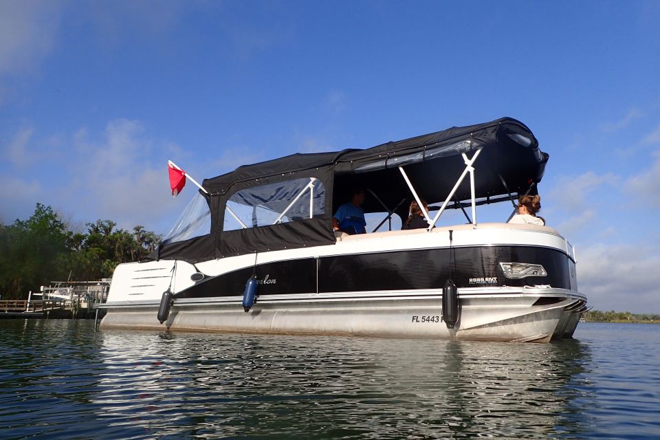 Crystal River: VIP Manatee Swim W/ In-Water Photographer - Comfortable Pontoon Boat Amenities