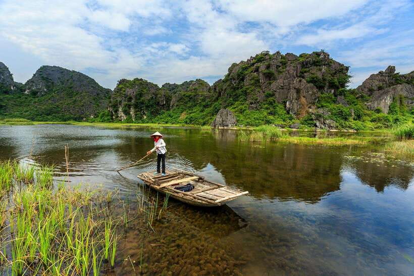 Cuc Phuong National Park - Van Long Day Trip From Hanoi - Included Services and Amenities