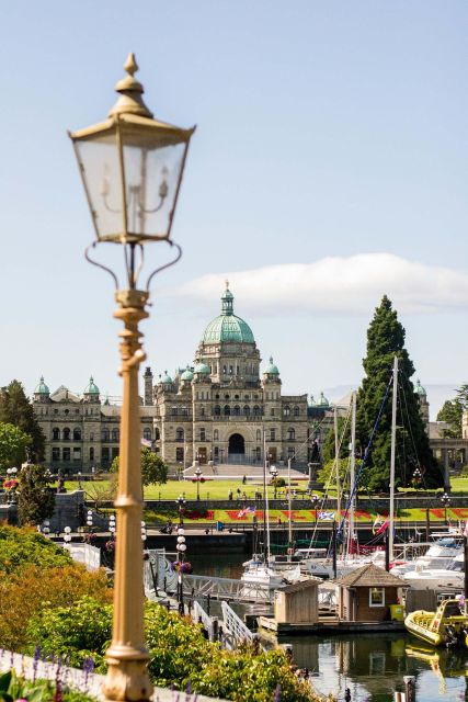Cultural & Historical Victoria Walking Tour - Taking in Chinatowns Diversity