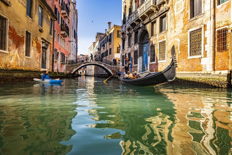 Cultural Kayak Tour: Discovering the Citys Canals - Key Points
