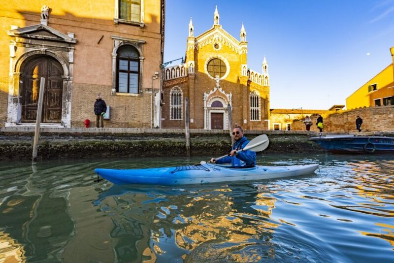 Cultural Kayak Tour: Discovering the Citys Canals - Who Will Love This Tour?