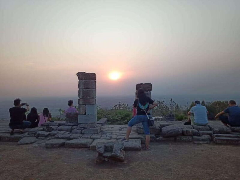 Culture Tour of Sultan palace,Water castle,Ijo Temple sunset - Who This Tour Is Perfect For