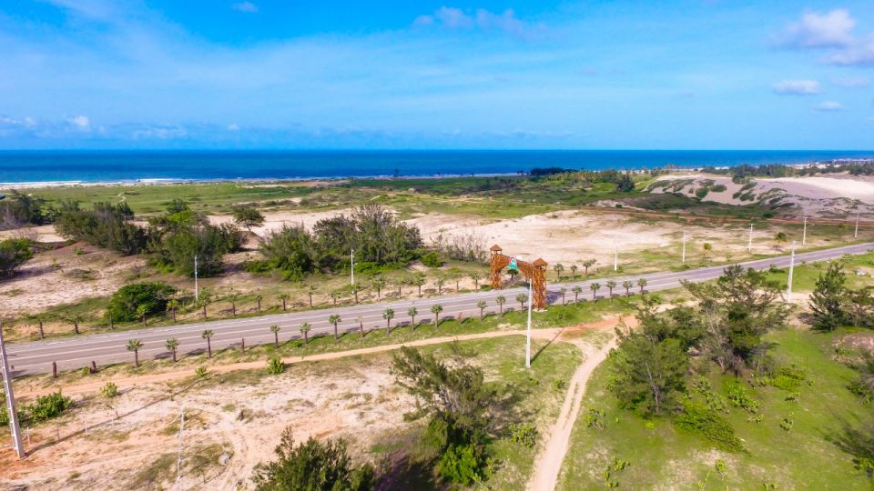 Cumbuco: Beach Trip With Pickup, Swimming, and Activities - Amenities and Infrastructure