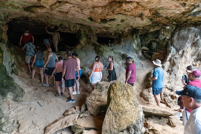 Curaçao Cave Kunuku and Cas Abou Jeep Safari Adventure - An Authentic Taste of Curaçao’s Outdoors and Cultural Heritage