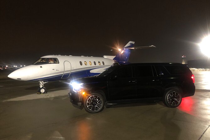 Curbside SUV Transfer From ORD to Downtown Chicago - Availability and Pricing