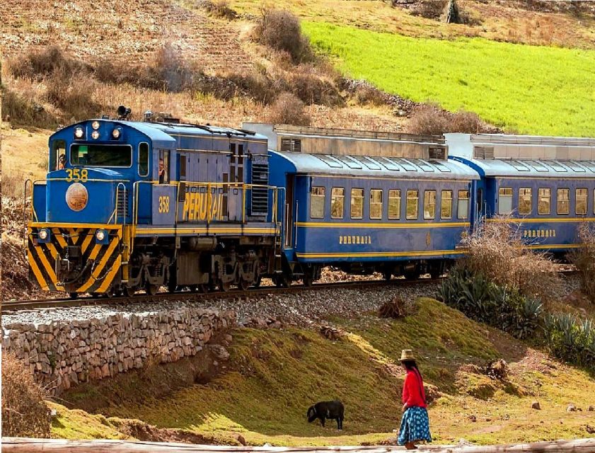 Cusco: 2-Day Sacred Valley and Machu Picchu Guided Tour - Marveling at Moray