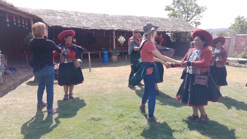 Cusco - Chinchero: Rural Community in Sacred Valley Full Day. - Andean Cultural Ceremonies