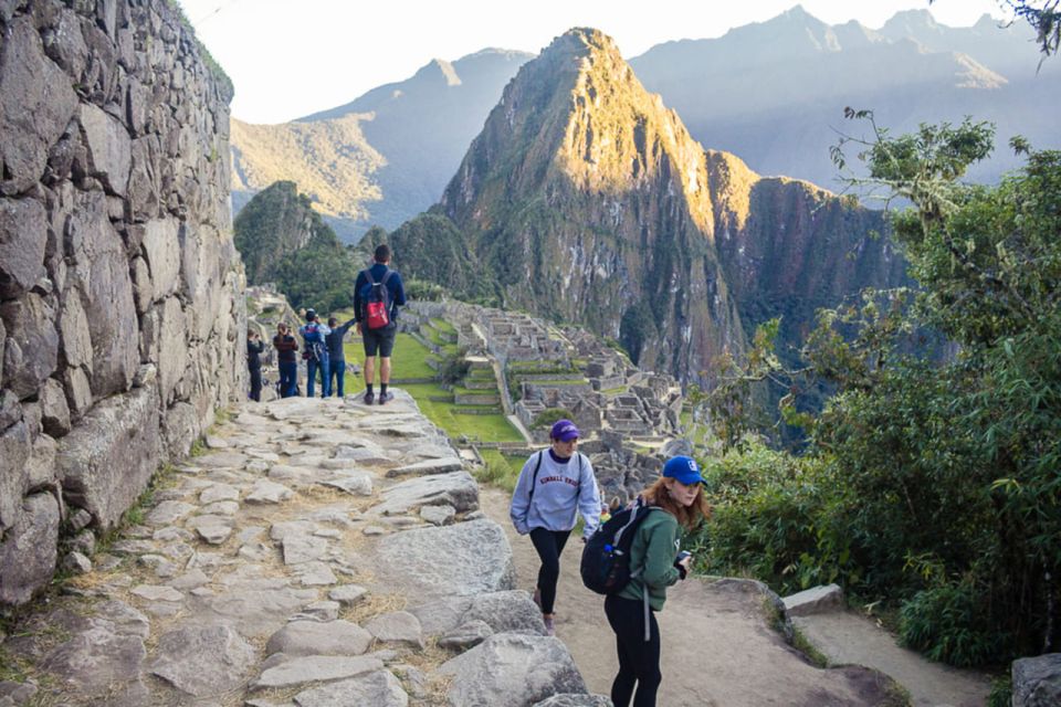 Cusco: Full-Day Trip to Machu Picchu With Hotel Transfers - Machu Picchu Experience
