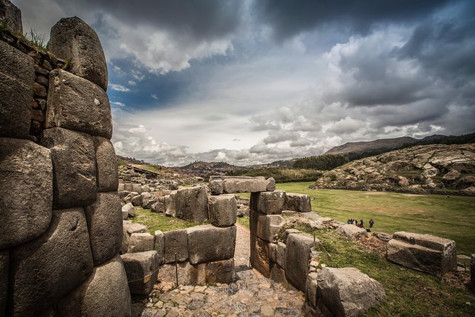 Cusco: Half Day City Tour & Nearby Inca Sites - Meeting and Pickup