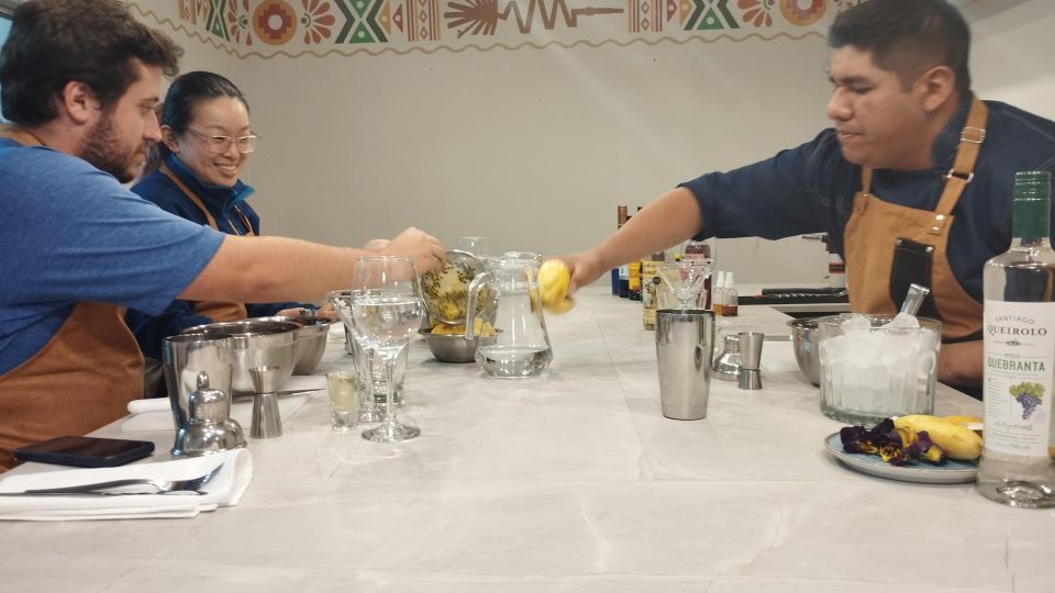 Cusco: Peruvian Cooking Class, Cocktails & Local Market Tour - Meet Chef Jesus