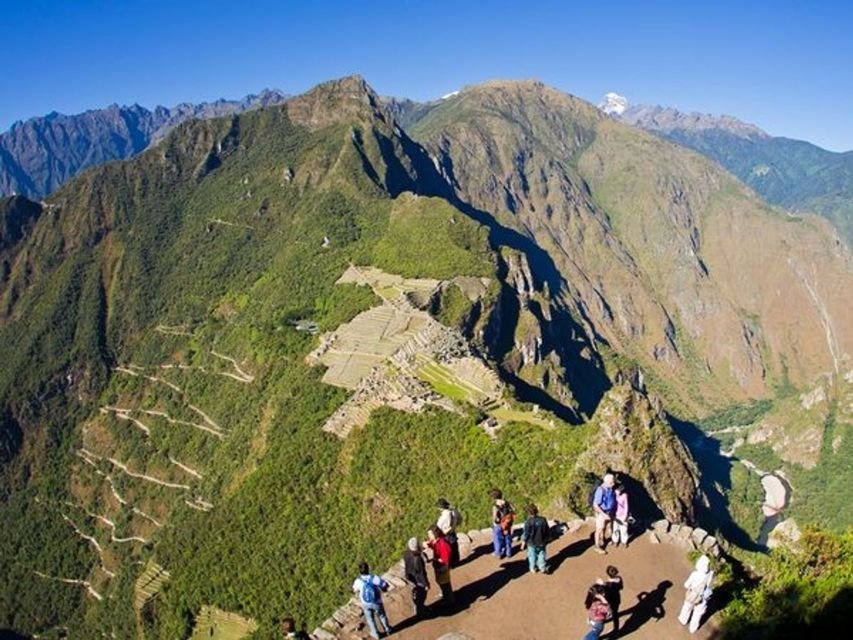 Cusco: Super Valley-Waynapicchu/Private Guided + Hotel 2** - Key Points