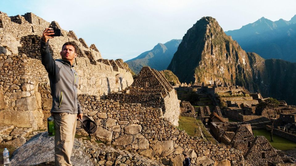 Cusco to Machu Picchu By Car 2 Days - Included in the Trip