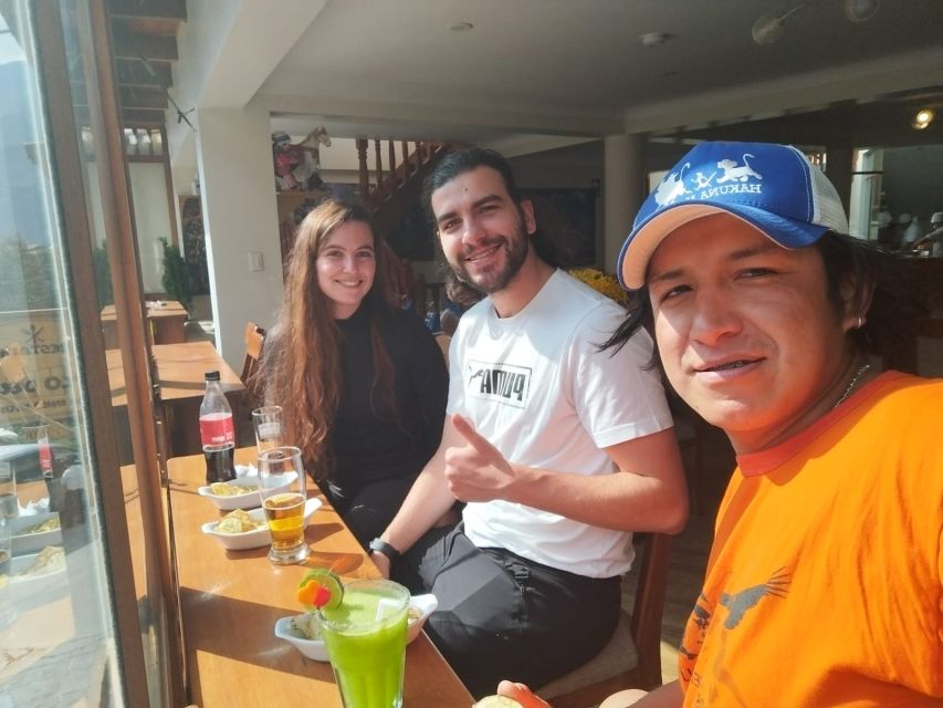 Cusco: Trekking and Adventure From Lares to Machupicchu 4d/3n - Day 2: Quiswarani to Cancha Cancha