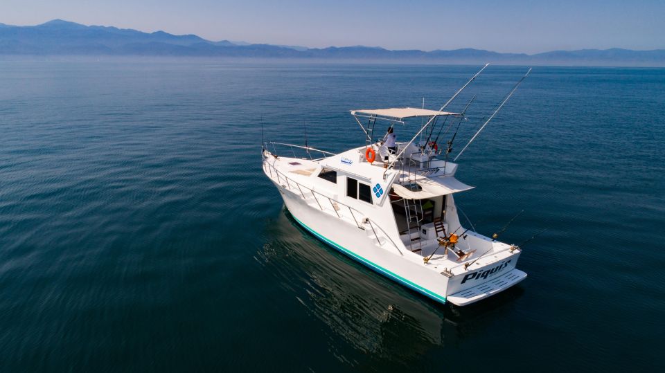 Custom 46 Boat in Puerto Vallarta and Nuevo Vallarta - The Private Boat Tour