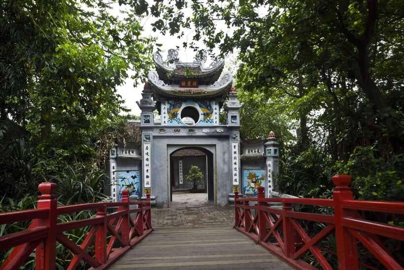 Cycling Through Hanoi: Old Quarter Pagodas & Red River Delta - Cycling Route and Attractions