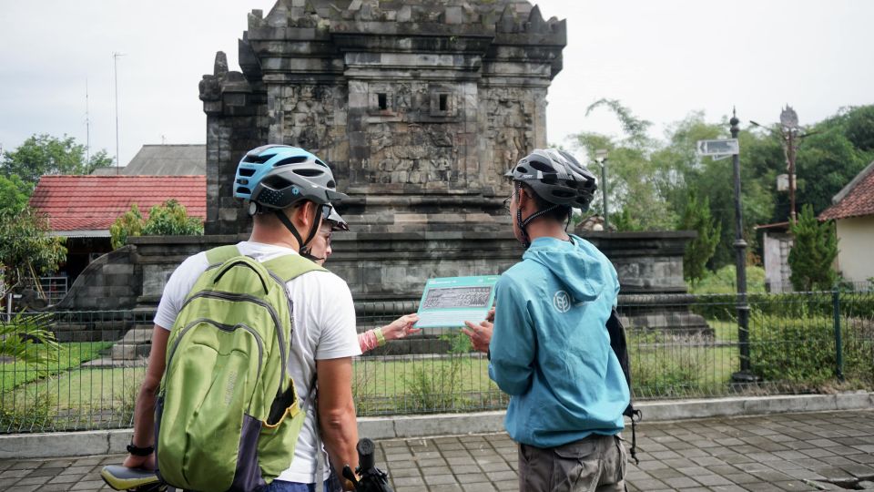Cycling Tour: Silent Story Borobudur - Discover Buddhist Teachings