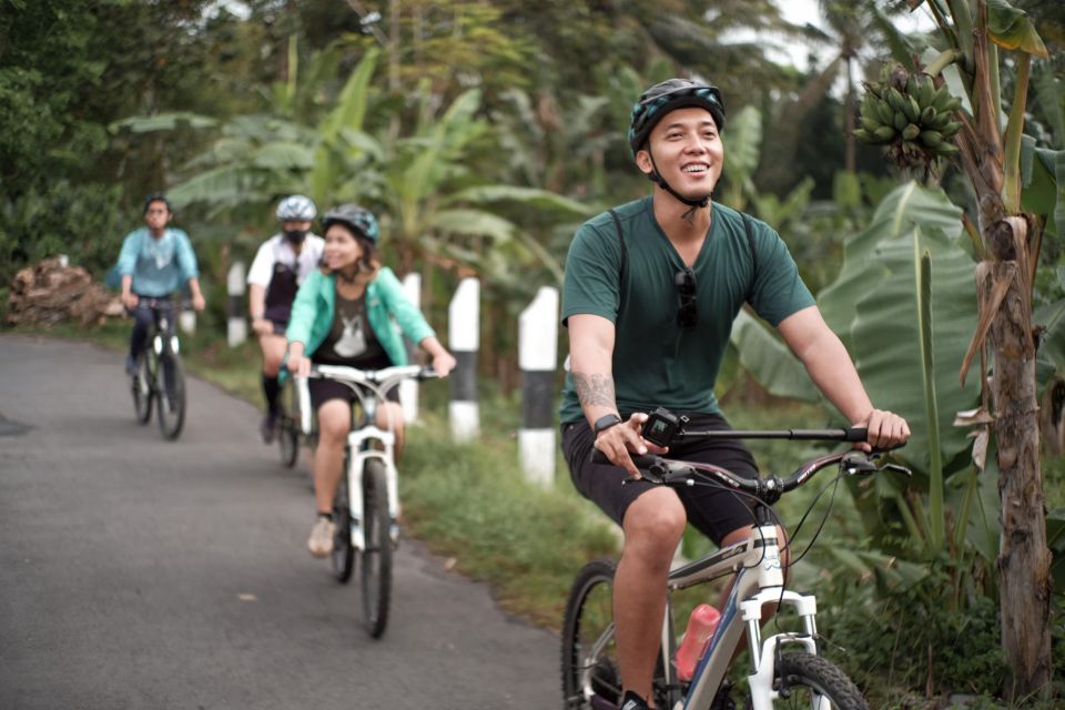 Cycling Tour: Silent Story Borobudur - Architectural Marvels and Ambience