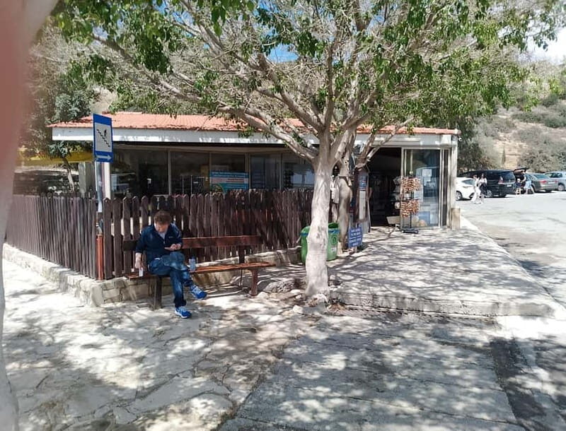 Cyprus tours Aphrodite Rocks, Kolosi Castel, Apollo Temple, - Key Points