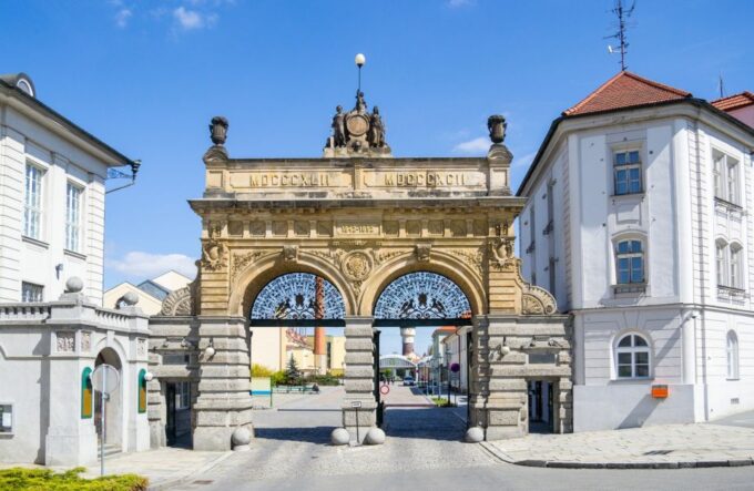 Czech Beer Tasting Tour in Prague Old Town Pubs, Beer Museum - Food Offerings at Locations
