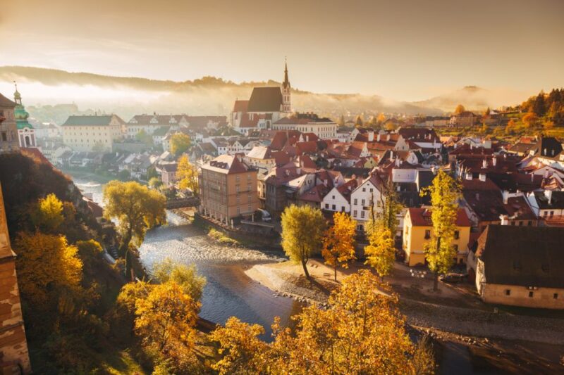 Czech Krumlov: Half-Day Medieval Architecture Walking Tour - Good To Know