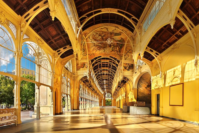 Czech Spas of Karlovy Vary and Marianske Lazne From Prague - Moser Glass Museum