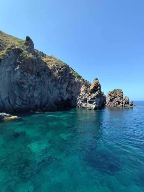 Da Lipari: Tour in Barca Panarea & Stromboli PICCOLO GRUPPO - The Sum Up
