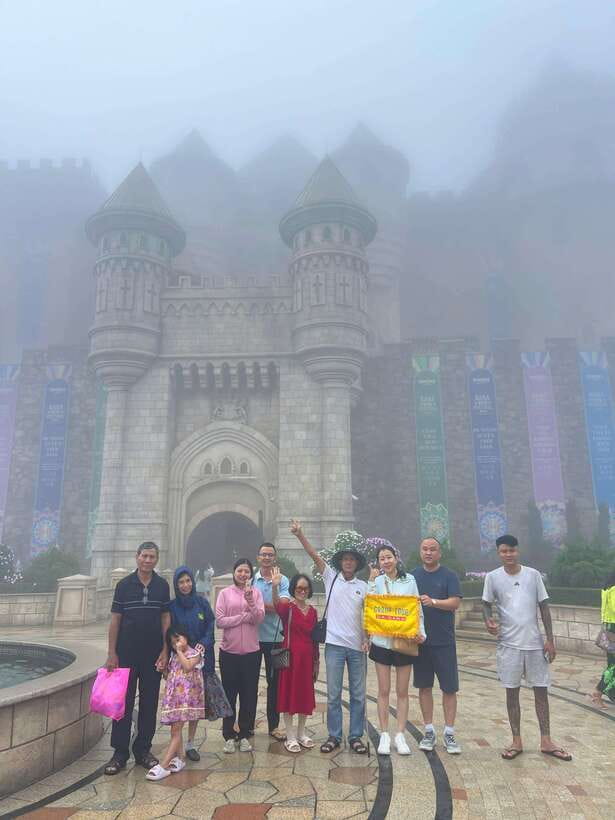 Da Nang: Ba Na Hills With Golden Bridge (Group Tour) - Dining and Craft Brewery Experience