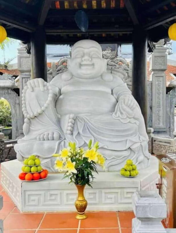 Da Nang: BaNa Hills & Golden Bridge And Marble Mountain Tour - Experience at Marble Mountains