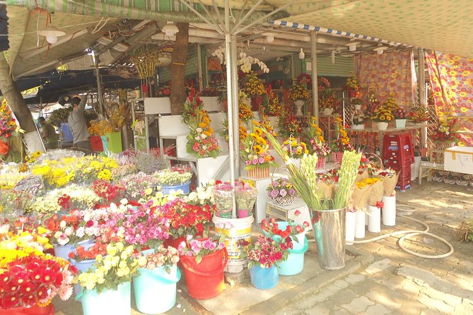 Da Nang By Night & Han River Cruise By Friendly Females Biker - Tour by Friendly Female Bikers