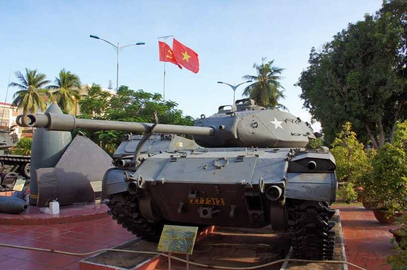 Da Nang: Guided City Tour With Museums and Bridges - Museums to Explore