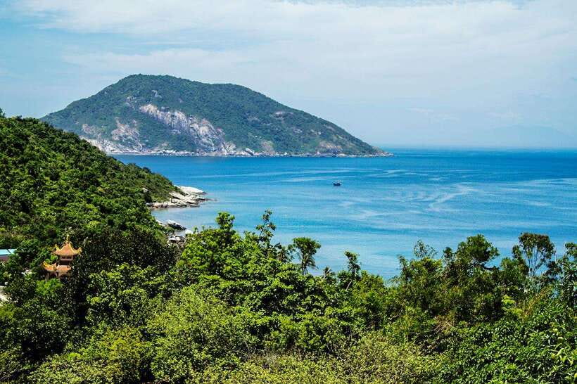 Da Nang: Hai Van Pass And Lang Co Beach Scenic Discovery - Inclusions and What to Bring