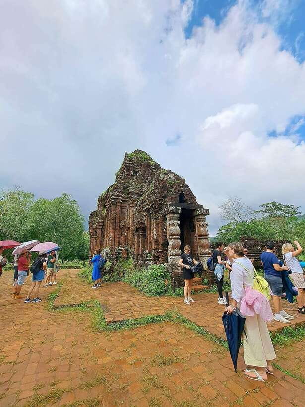 Da Nang/Hoi An: My Son Sanctuary Tour With Private Guide - Overview of the My Son Sanctuary Tour