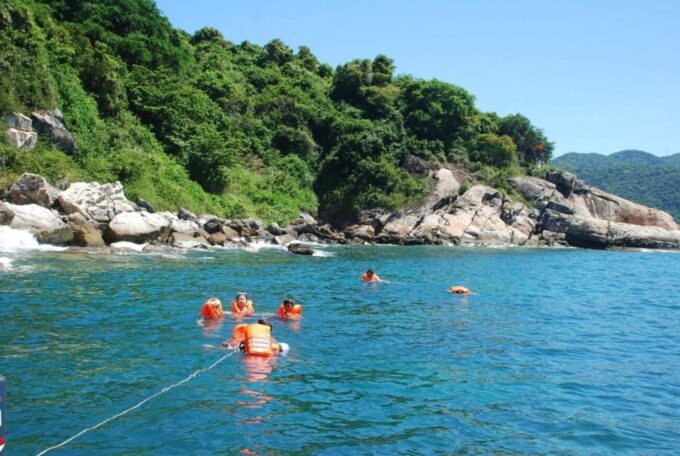 Da Nang/Hoi An:Explore Cham Island and Snorkeling Tour 1 Day - What to Bring and Restrictions