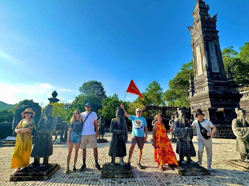 Da Nang: Hue Imperial Day Trip, Hai Van Pass Train, & Lunch - Exploring Hue: Imperial City