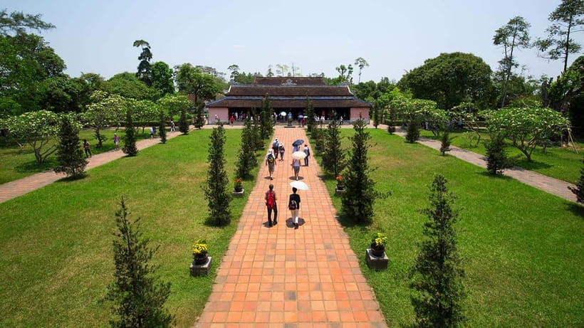 Da Nang: Imperial Hue And Scenic Hai Van Pass Discovery Tour - Tour Inclusions