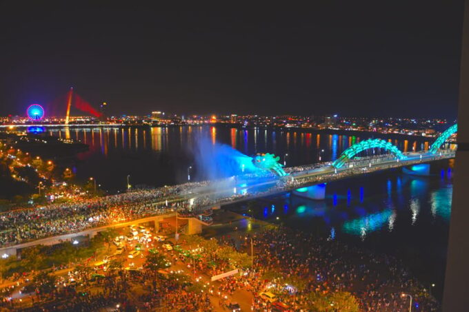 Da Nang: Night Tour With Drink at Rooftop Bar and Dinner - Inclusions and What to Expect