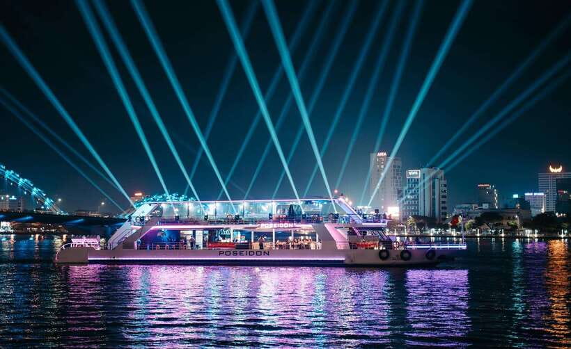 Da Nang: Poseidon Cruise With Dinner and Dragon Bridge Show - Scenic Views of the Han River