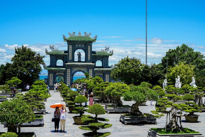Da Nang : Private Car to Hue With Multi Sightseeing Stops - Key Points