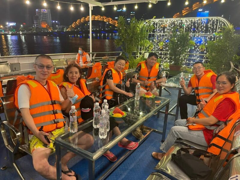 Da Nang: Seafood Dinner, Night Market, Sightseeing by Night - Key Points
