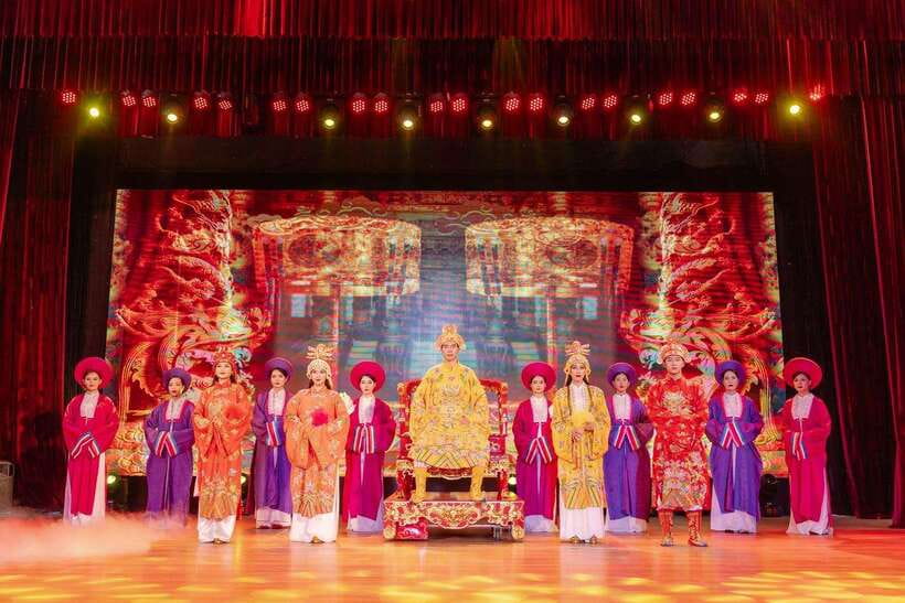 Da Nang: Traditional Vietnamese Ao Dai Elegance Show - Vietnamese Traditional Wedding