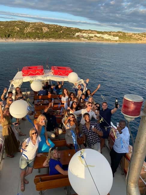 Da Santa Teresa Gallura: tour in motonave a La Maddalena - The Sum Up
