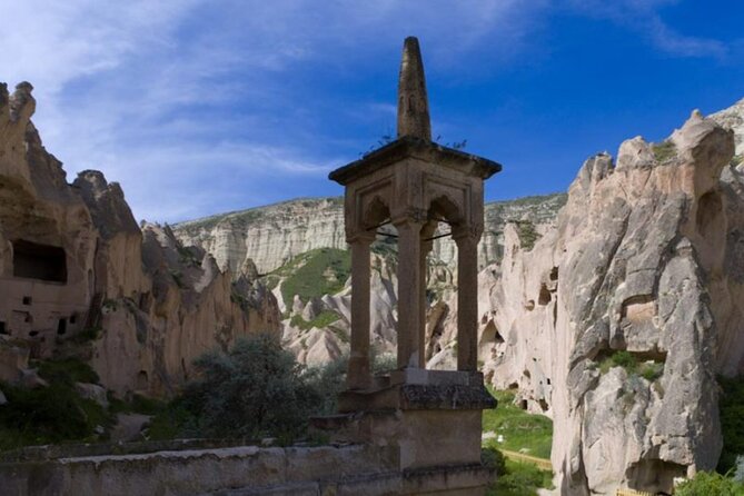 Daily Cappadocia Group Tour With English-Speaking Guide & Car - The Sum Up
