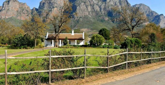 Daily Departures Franschhoek Tram Explorer Tour - Exploring French Huguenot Heritage